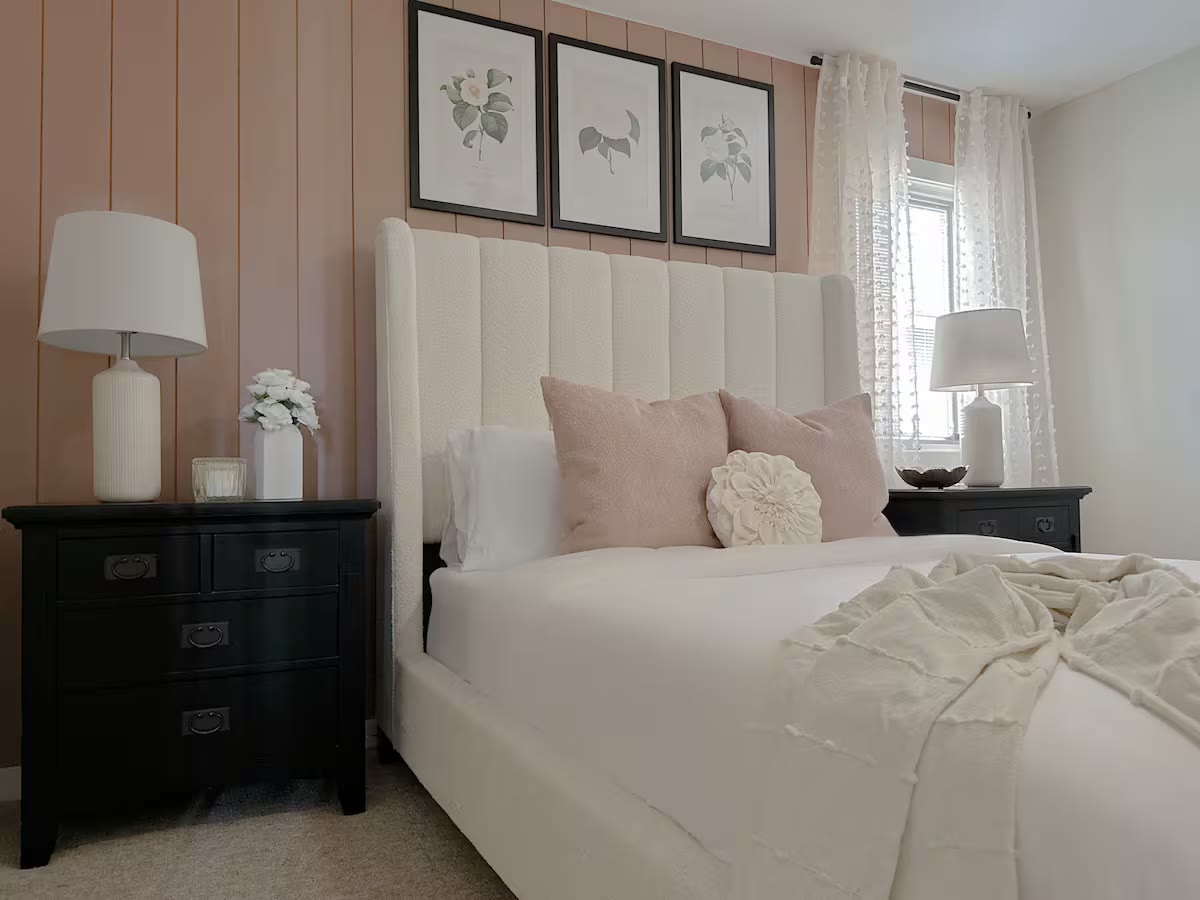 The Angler's Canoe Lake House - Guest Bedroom The Angler's Canoe Lake House guest bedroom at a direct-booking vacation rental in Cedar Bluff, Alabama