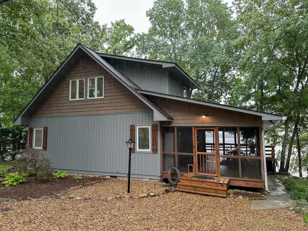 The Angler's Canoe Lake House in Cedar Bluff Alabama near Weiss Lake